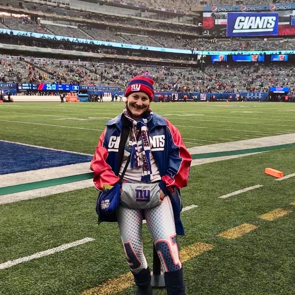 Meet your Posher, Chelsea - Picture 4 of 5